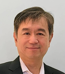 龔化中 